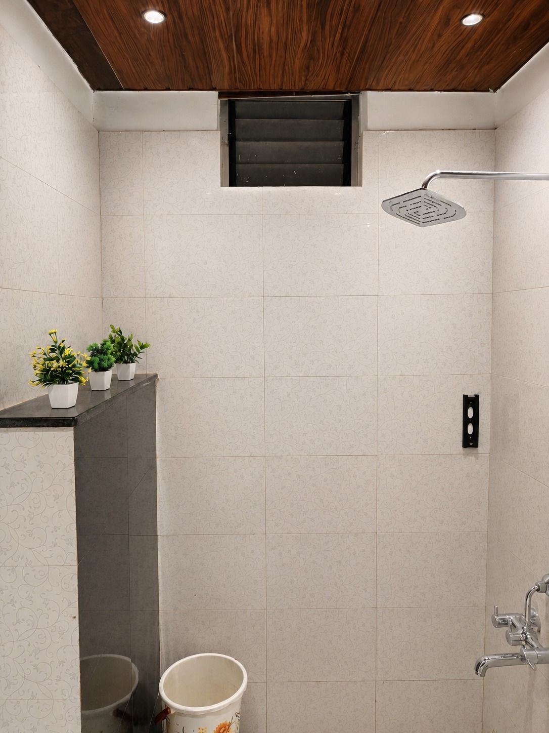 03 Modern Bathroom Shower